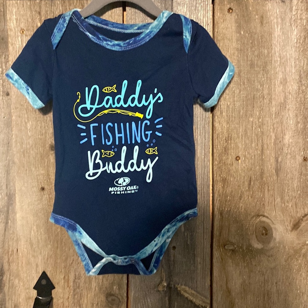 Mossy Oak fishing short sleeve onesies